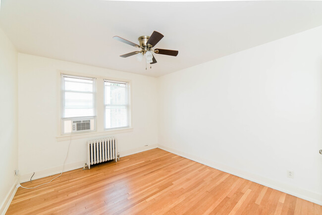 Building Photo - Central Square Apartments