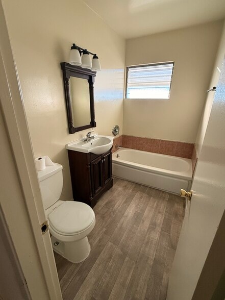 Hallway Bathroom - 1148 W Huntington Dr