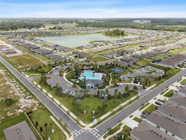 Building Photo - 1509 Tropical Oasis Ave