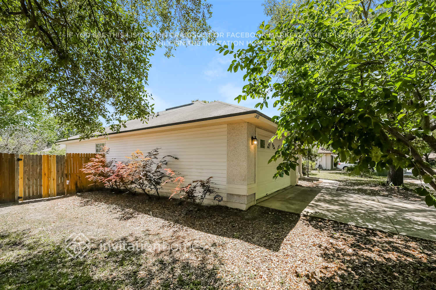 Building Photo - 13973 Crestwick Dr W