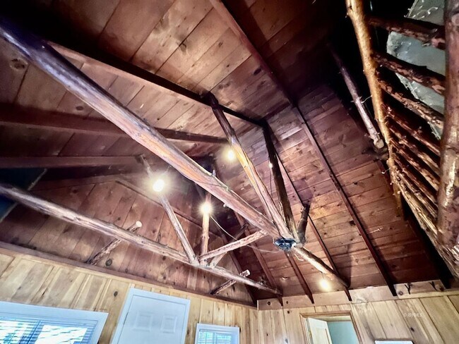 Building Photo - 54120 Pine Crest Ave