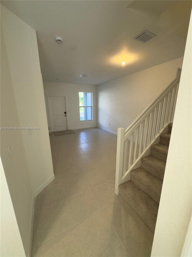 Building Photo - 184 SW 184th Way