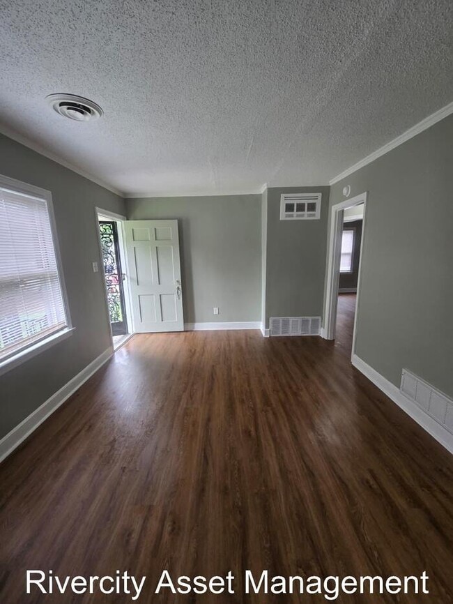 Building Photo - 3964 Victor Dr