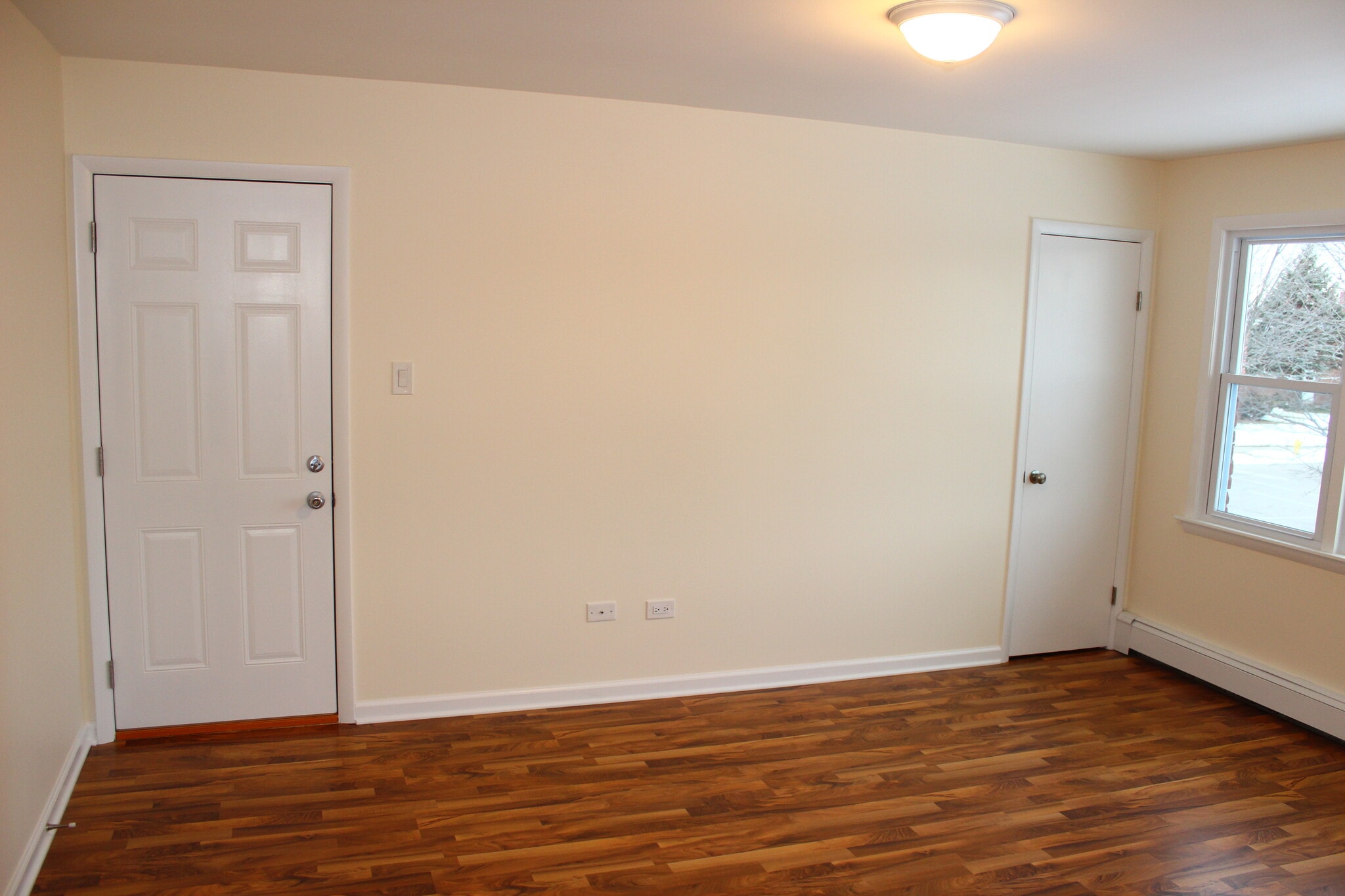 Building Photo - 14455 Jefferson Ave