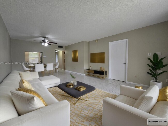 Building Photo - 2900 NW 42nd Ave