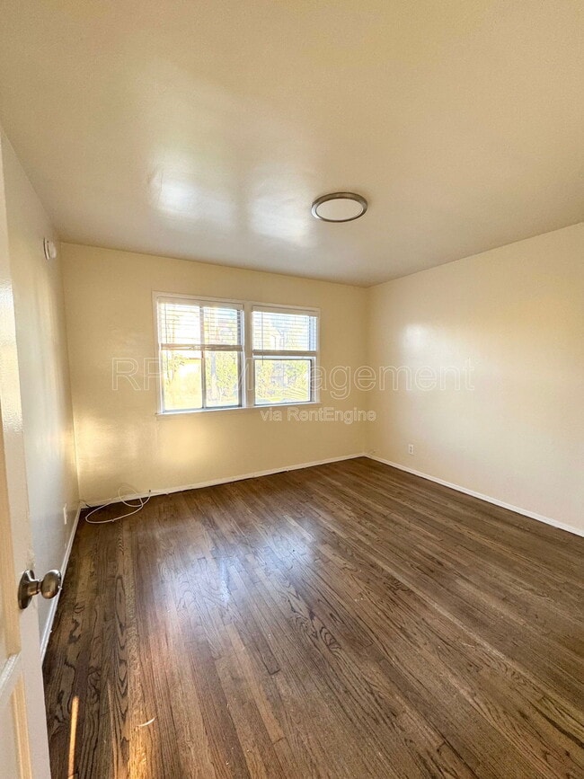 Building Photo - 7030 La Tijera Blvd