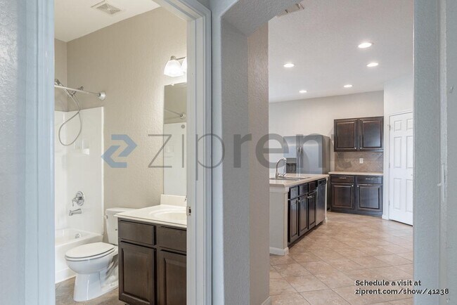 Building Photo - 7103 Magnolia Bluff