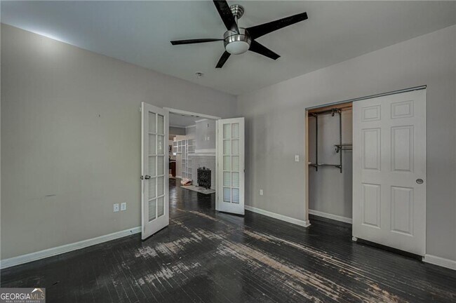 Building Photo - 483 Burlington Rd NE