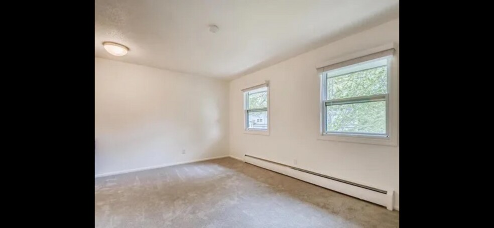 Building Photo - 2639 Alabama Ave S