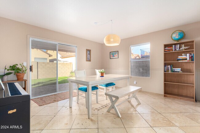 Building Photo - 1836 N Stapley Dr