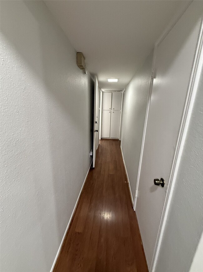 Building Photo - 4645 Wild Indigo St