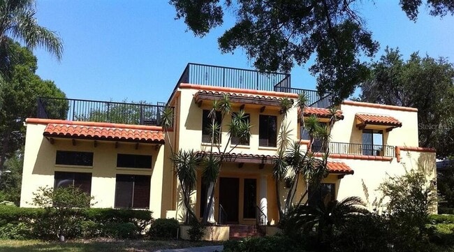 Primary Photo - 201 Blanca Ave
