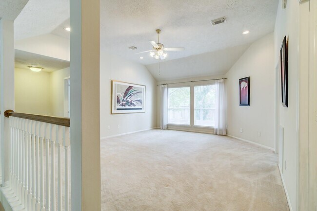 Building Photo - 17323 Jackson Pines Dr