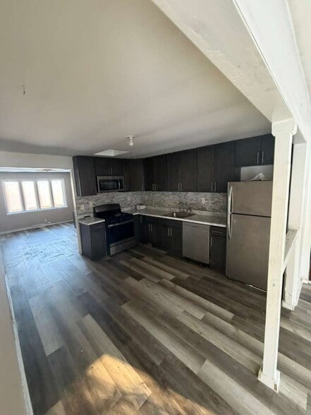 Building Photo - 23 Laurel Trail