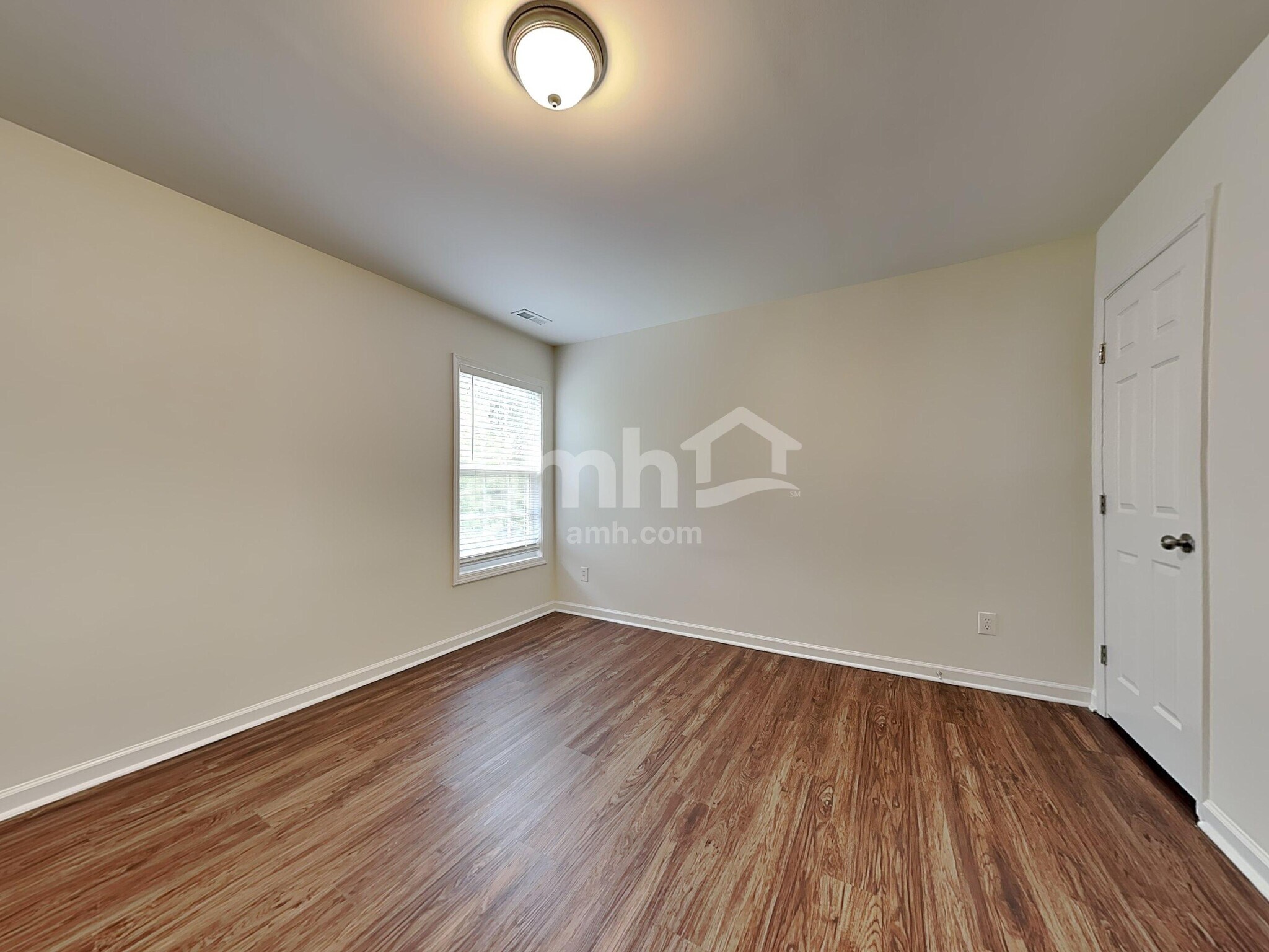 Building Photo - 3709 Chancellorsville Ct