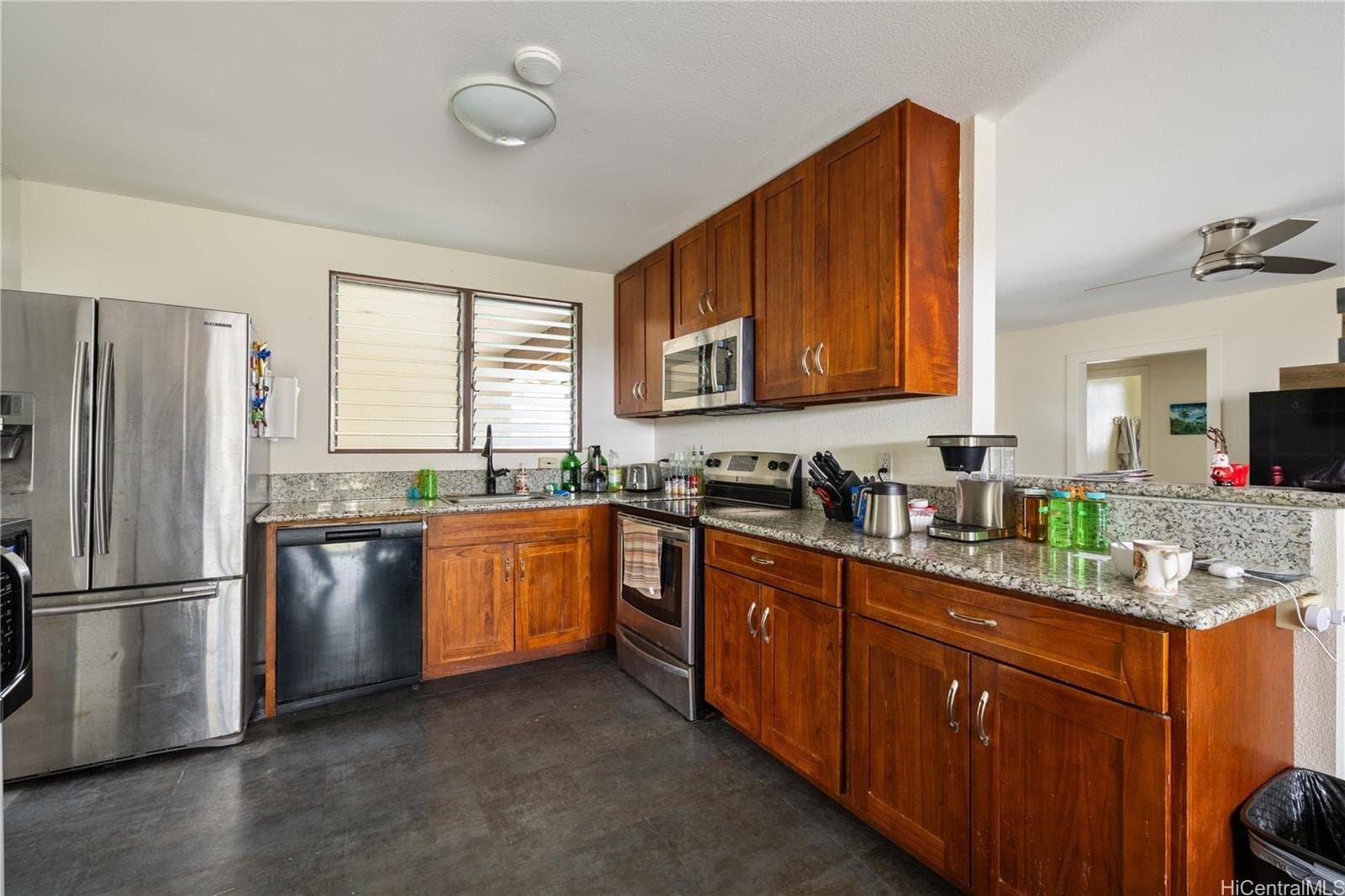Building Photo - 45-254-254 Ka Hanahou Cir