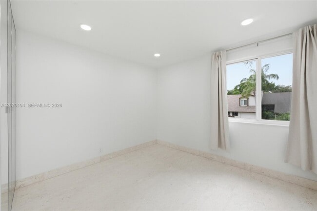Building Photo - 22384 Thousand Pines Ln