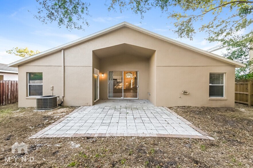 Building Photo - 3844 Bellewater Blvd