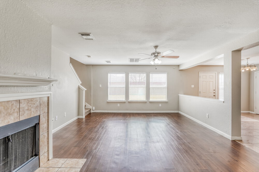 Building Photo - 8010 Suffield Glen Ln