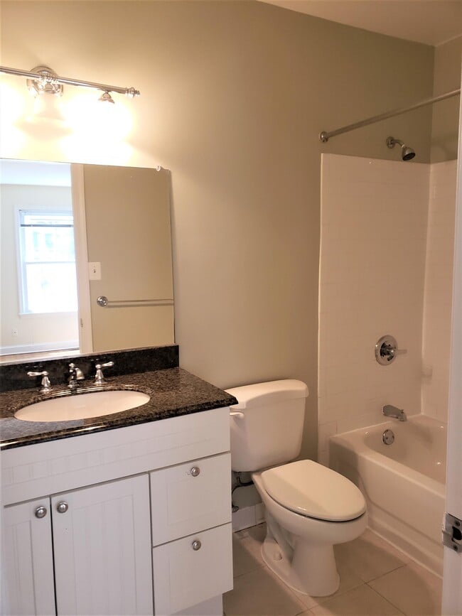 Building Photo - 2308 L St NW