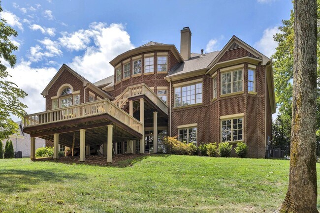 Building Photo - Fully Furnished 4 Bedroom, 3.5 Bath w/ 3 Car Garage and Unfinished Basement in Governors Club