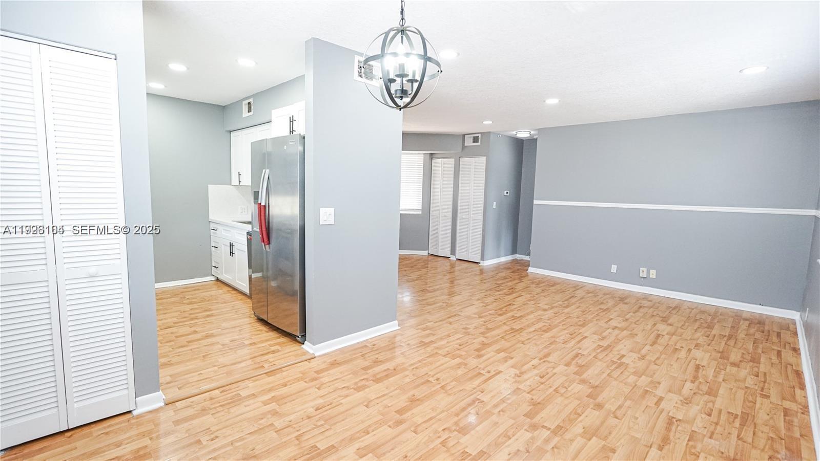 Building Photo - 465 SW 86th Ave