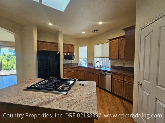 Building Photo - 1225 River Ridge Dr