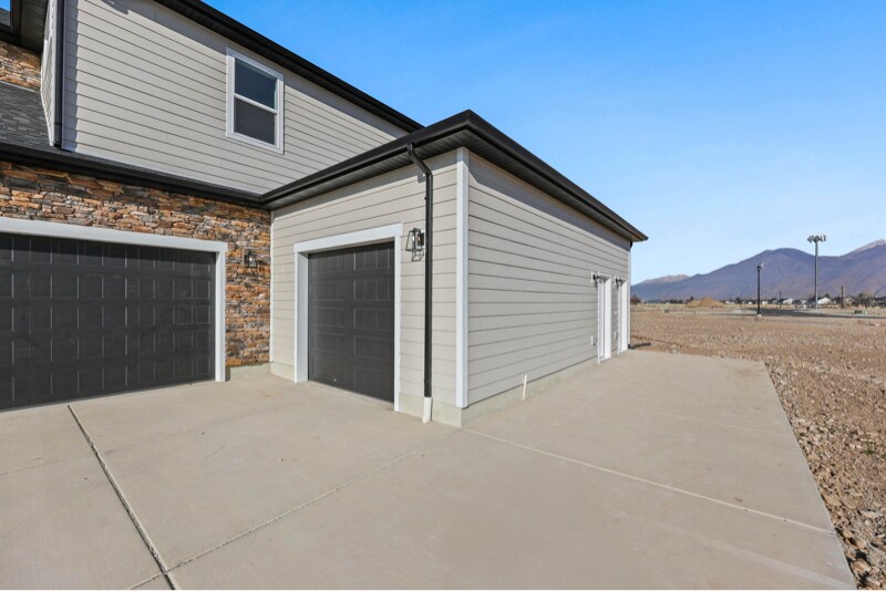 Building Photo - 3509 E 1120 S