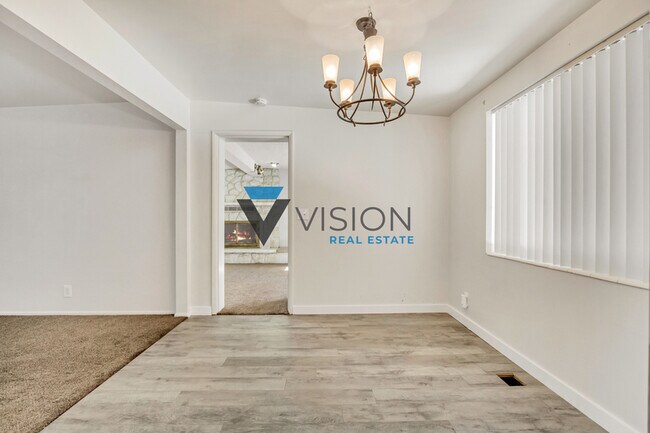 Building Photo - 558 E 3665 S