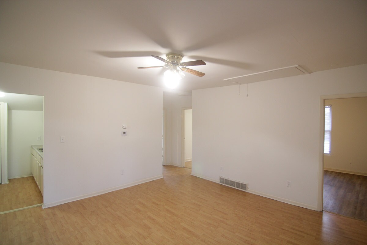 Building Photo - 412 Union St