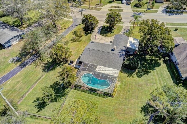 Building Photo - 711 Whitfield Ave