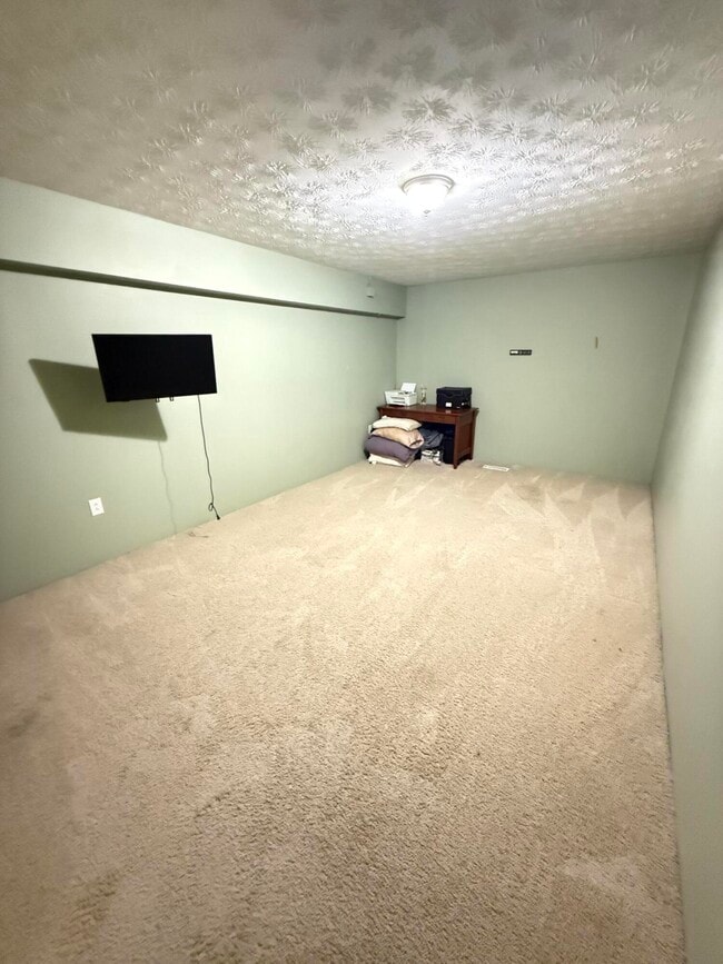 Building Photo - 426 Bryants Way