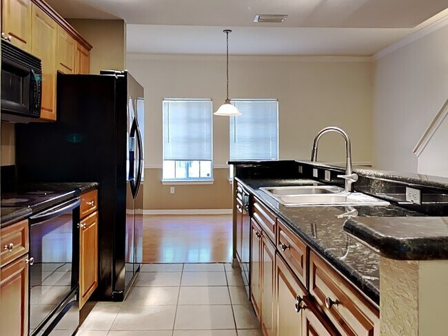 Building Photo - 5236 Hampton Beach Pl