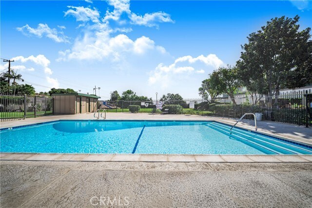 Building Photo - 8249 Haseltine Green