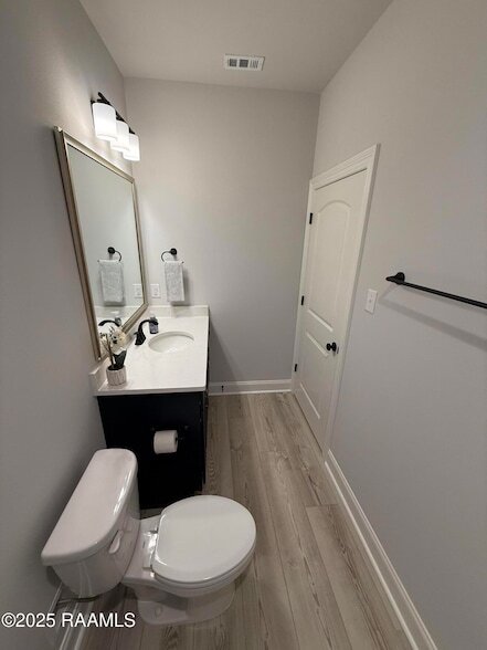 Building Photo - 135 Ridley Ln