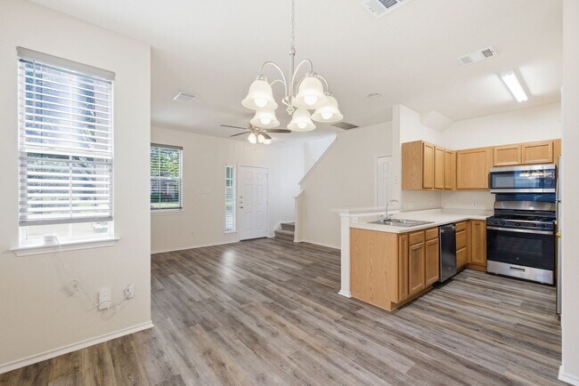 Building Photo - 14101 Harris Ridge Blvd