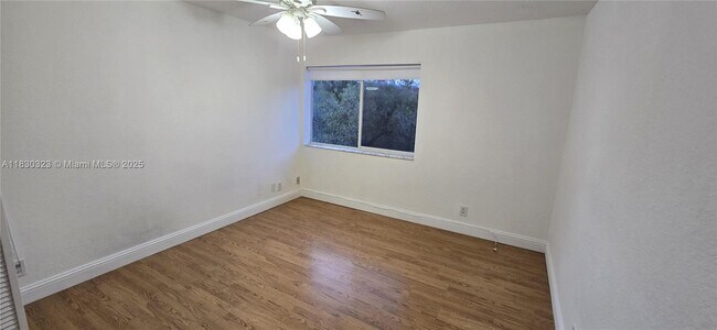 Building Photo - 10781 Cleary Blvd