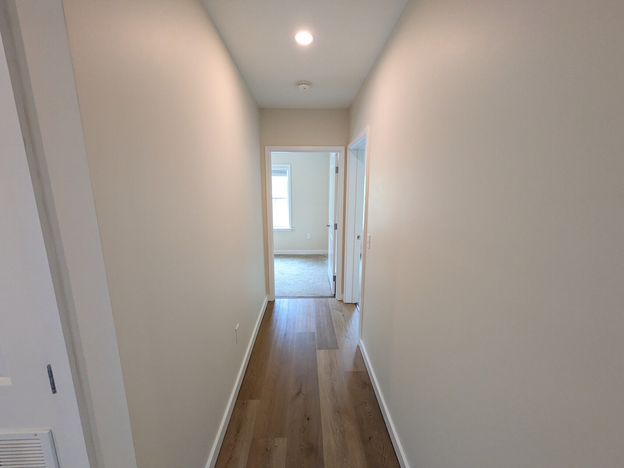 Building Photo - 75 Ivan Dr