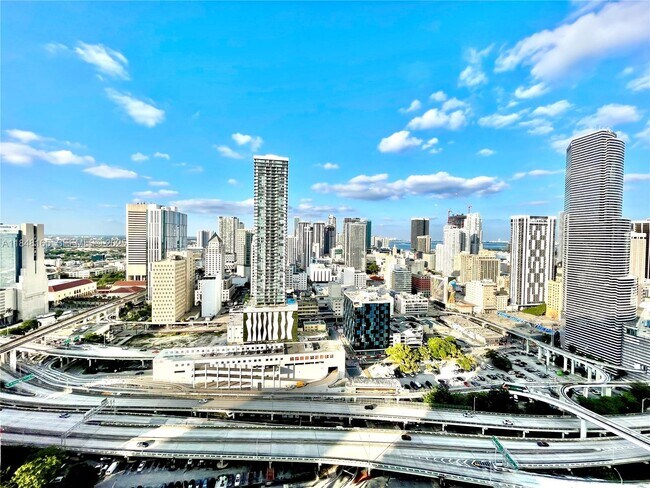 Building Photo - 350 S Miami Ave