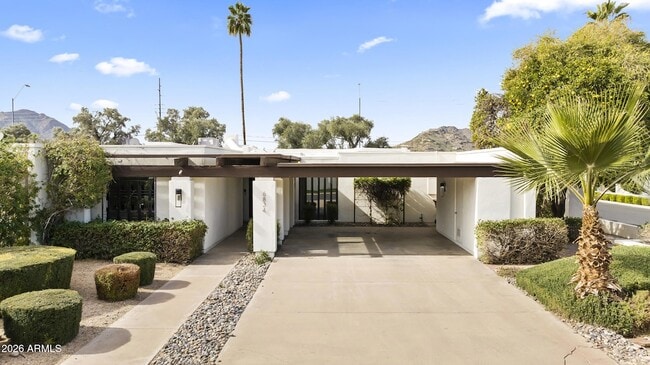 Building Photo - 6834 N 72nd Pl