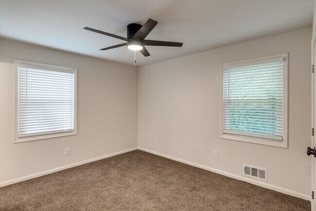 Building Photo - 1801 Walker Ave