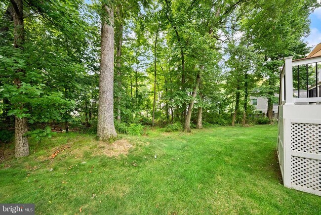Building Photo - 5667 Lonesome Dove Ct
