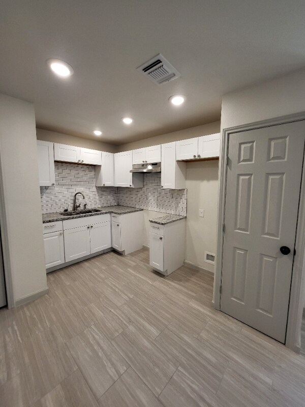 Building Photo - 2417 Castroville Rd