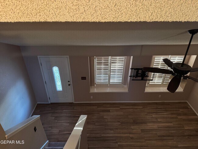 Building Photo - 1428 Beethoven Pl