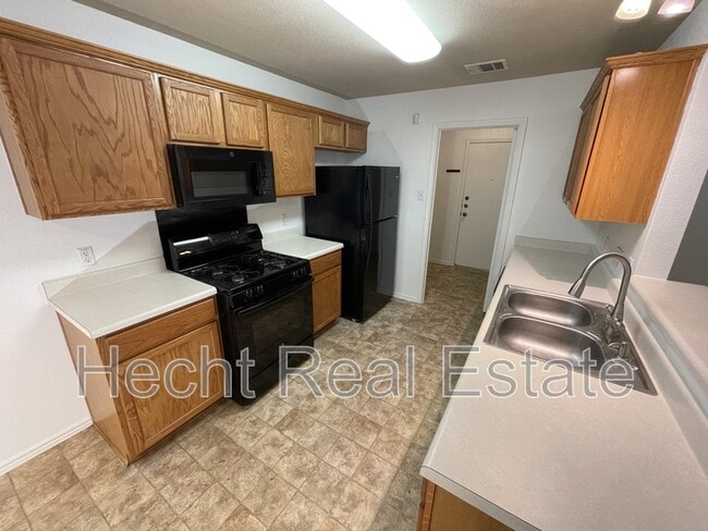 Building Photo - 2510 Wilma Rudolph Rd