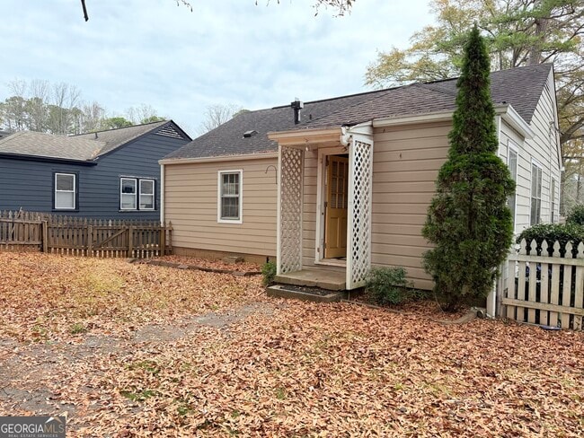 Building Photo - 963 Prospect Ave SE