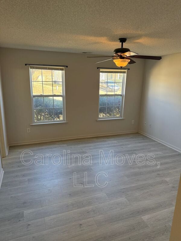 Building Photo - 325 Honor Rd