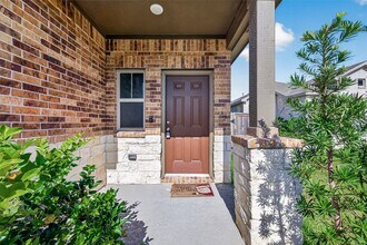 Building Photo - 16737 Oak Bough Dr