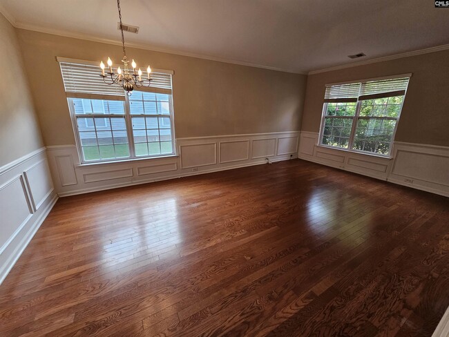 Building Photo - 430 Abbeydale Way