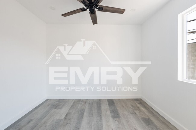 Building Photo - 5228 Repetto Ave